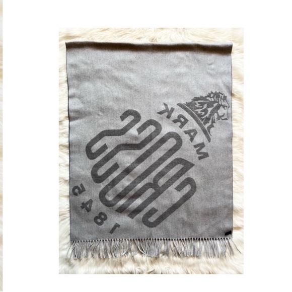 New! MARK CROSS Hanover Oversized Wool Fringe Scarf Shawl Wrap Logo Italy - Picture 11 of 12